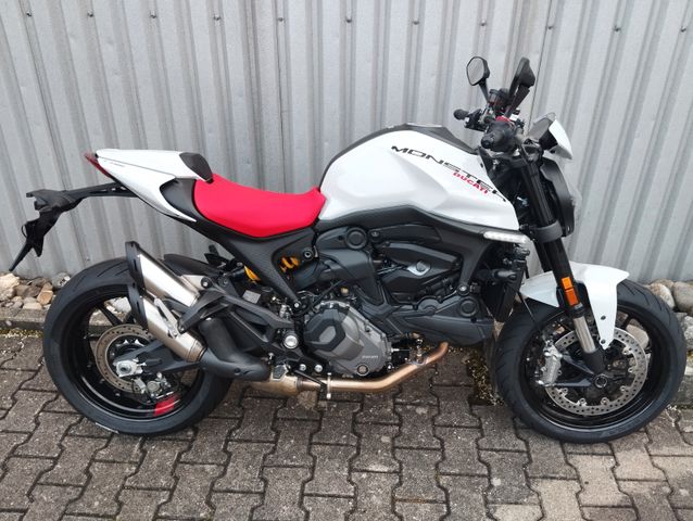 Ducati Monster 950 + Plus