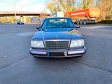 Mercedes-Benz E 300 D Sportline Automatik Klima 4xE.Fensterheb - Mercedes-Benz E 300 aus 1993