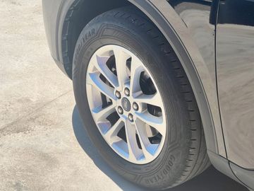 Ford Kuga - 9