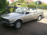 BMW 320i - BMW 320 aus 1988 mit Benzin-Antrieb: Cabrio, 320i