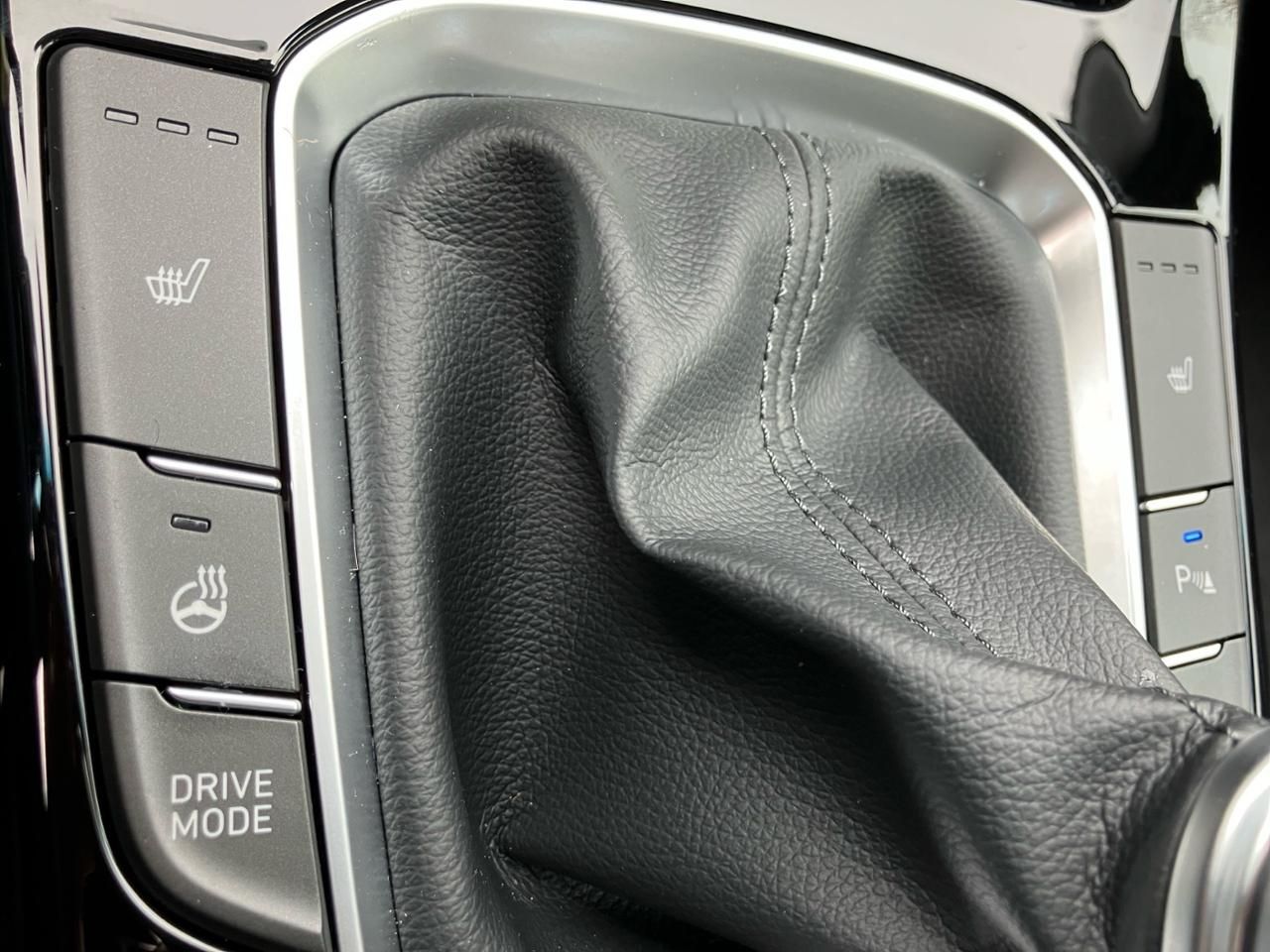 Fahrzeugabbildung Hyundai i30 ADVANTAGE *CARPLAY*NAVI*BT*KLIMAA*