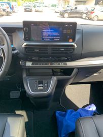 Bild 11 Opel Zafira Life GS Voll 7 Sitze 5 Jahre Garantie