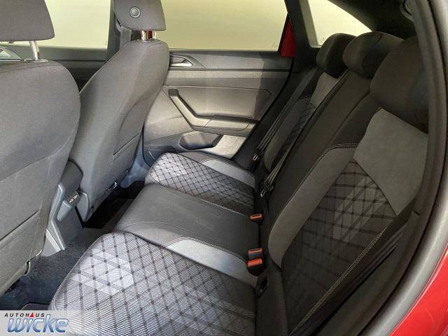 Taigo 1.5 TSI DSG R-Line NAVI KLIMA PDC LED