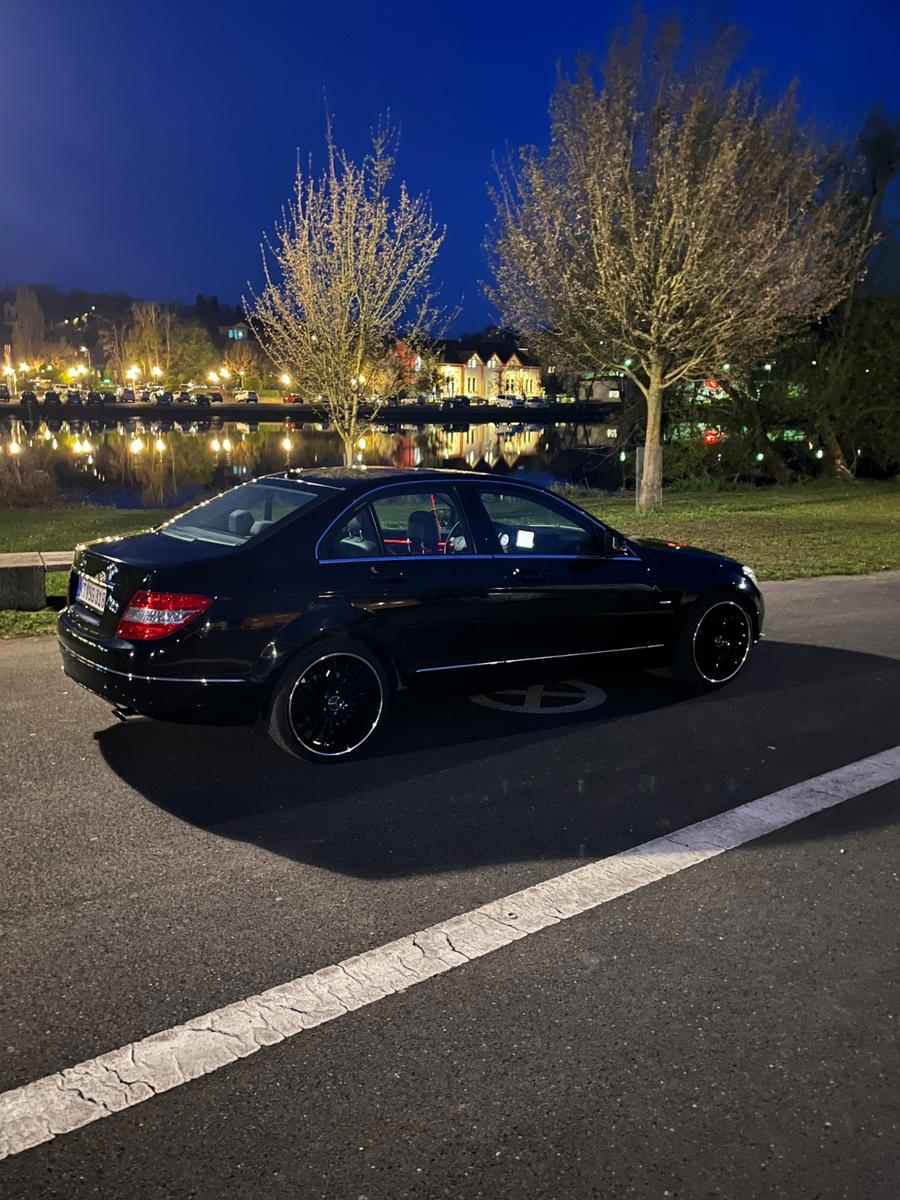 Mercedes-Benz C 280 Heckantrieb