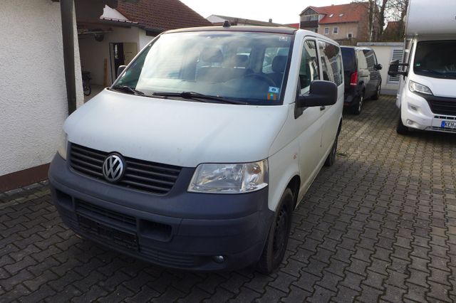 Volkswagen T5 2.5 d   Bus Caravelle  4 Motion/Syncro