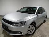Volkswagen Jetta VI Match Klima Sitzheizung Navi PDC - Volkswagen Jetta: Limousine