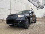 Jeep Grand Cherokee 3.0 CRD Summit Overland - Jeep Grand Cherokee aus 2012: Overland