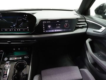 Fahrzeugverkauf 22 Audi A5 Avant TDI 150 kW S-Line Black Matrix Display