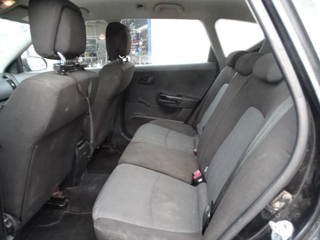 Kia cee'd 2011 — photo 10