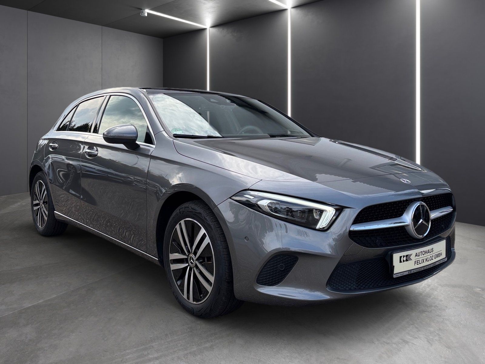 Fahrzeugabbildung Mercedes-Benz A 250 e Progressive*Pano*MultBeam*Distronic*360*
