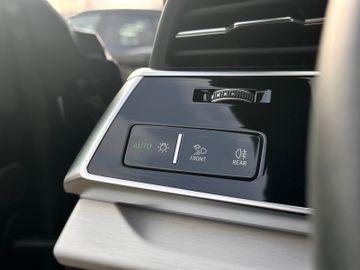 Audi Q8 - 12
