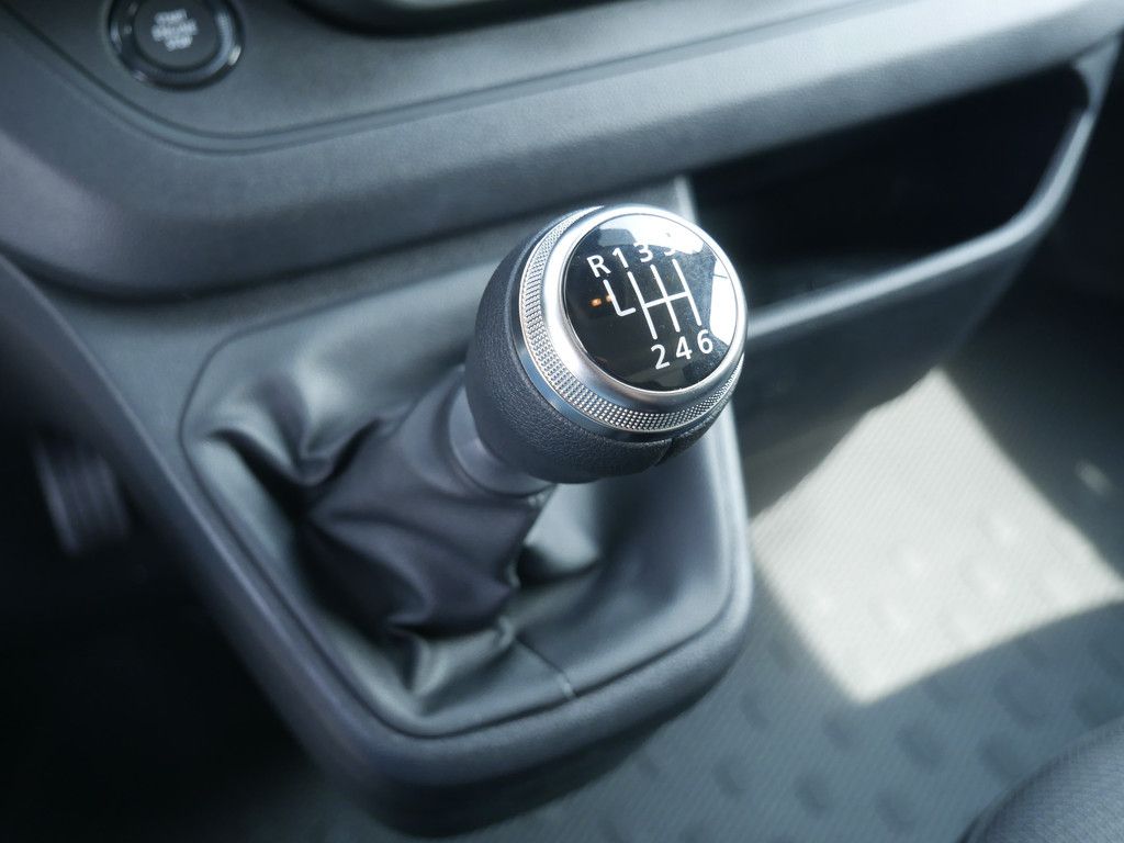 Fahrzeugabbildung Renault Trafic Komfort L2H1 Blue dCi 130 KAMERA AHK LED