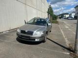 Skoda Octavia Combi Ambiente-Automatik - Skoda Octavia aus 2007: Ambiente