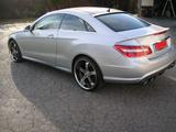Mercedes-Benz E 500 Coupé E 500 BlueEFFICIENCY AVANTGARDE ... - Mercedes-Benz E 500: Sportwagen
