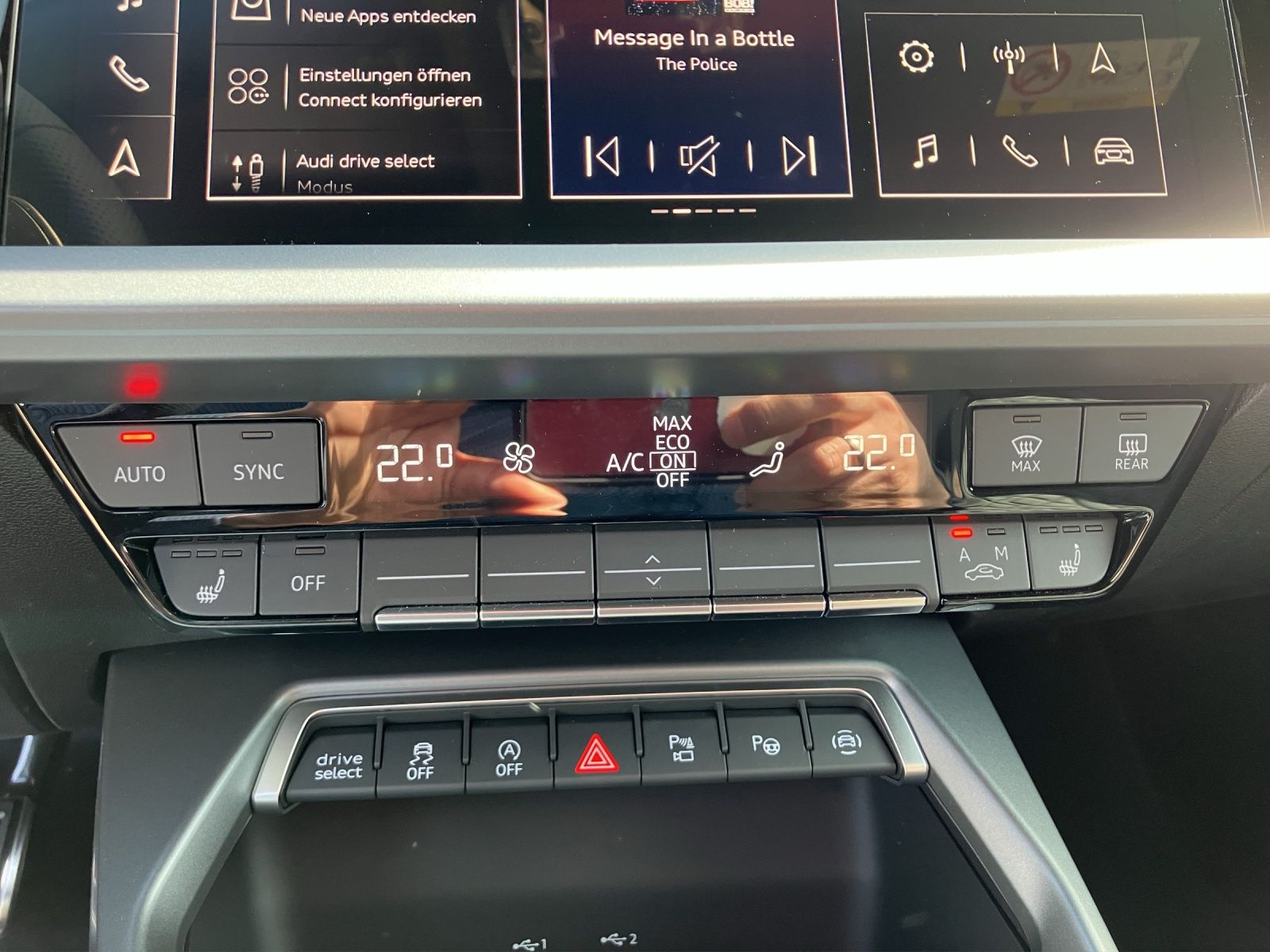 Fahrzeugabbildung Audi RS 3 Limousine quattro S tronic MATRIX RFK NAVI