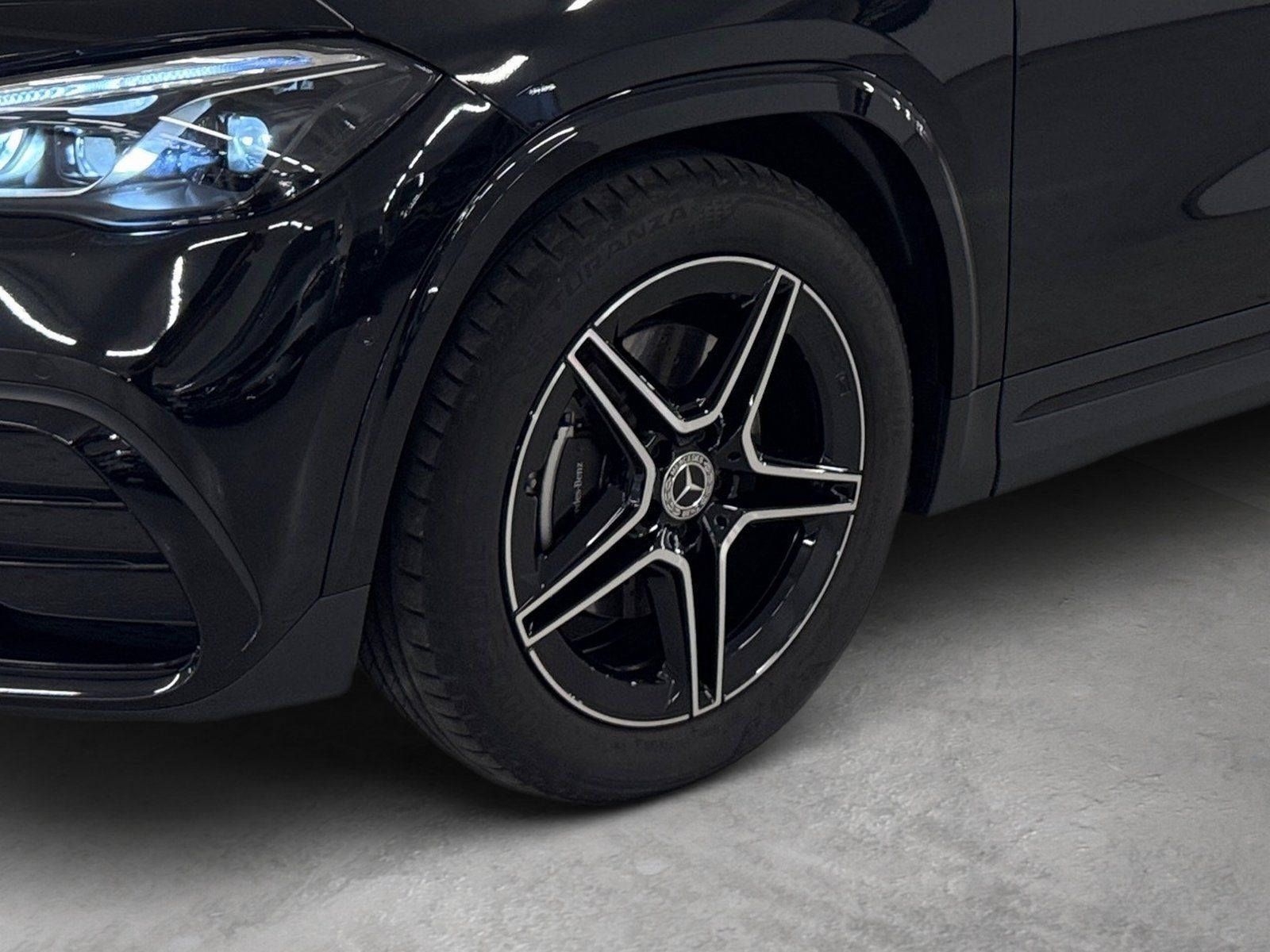 Fahrzeugabbildung Mercedes-Benz GLA 200 AMG*Panorama*Multibeam*Kamera*EasyPack*