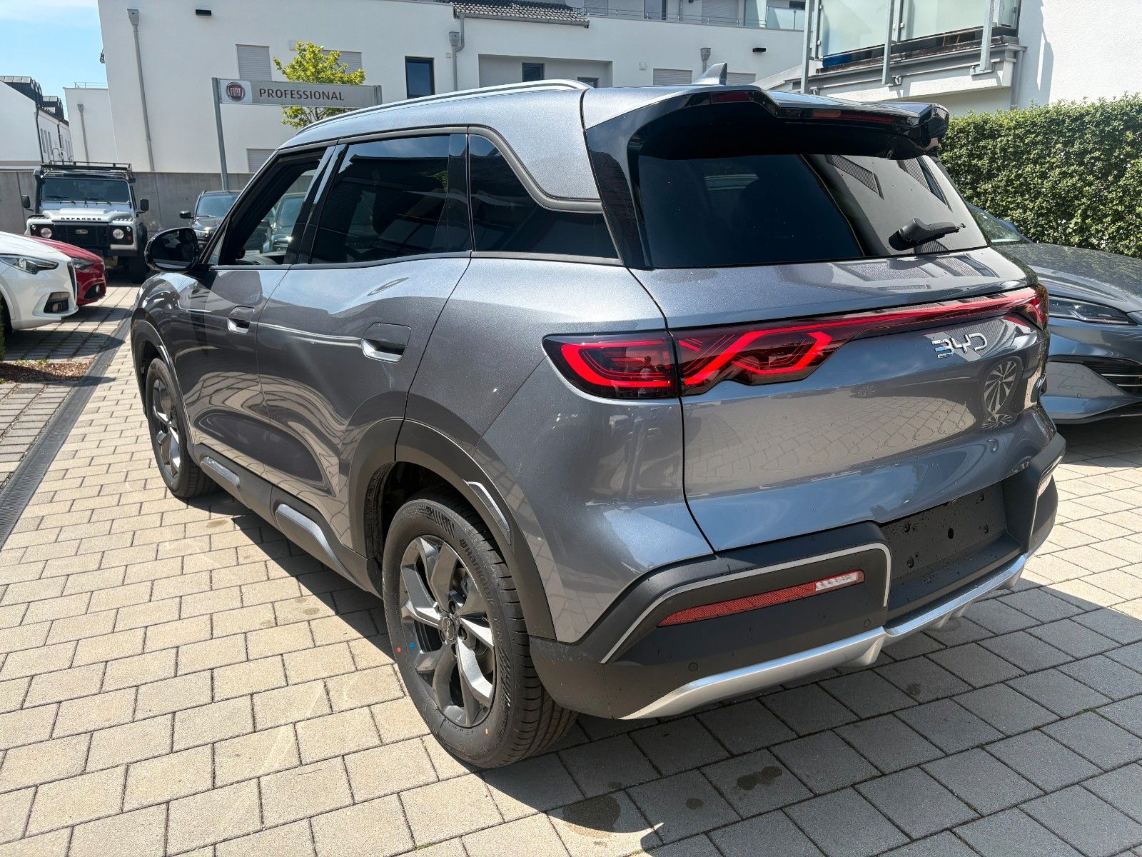 BYD ATTO 2