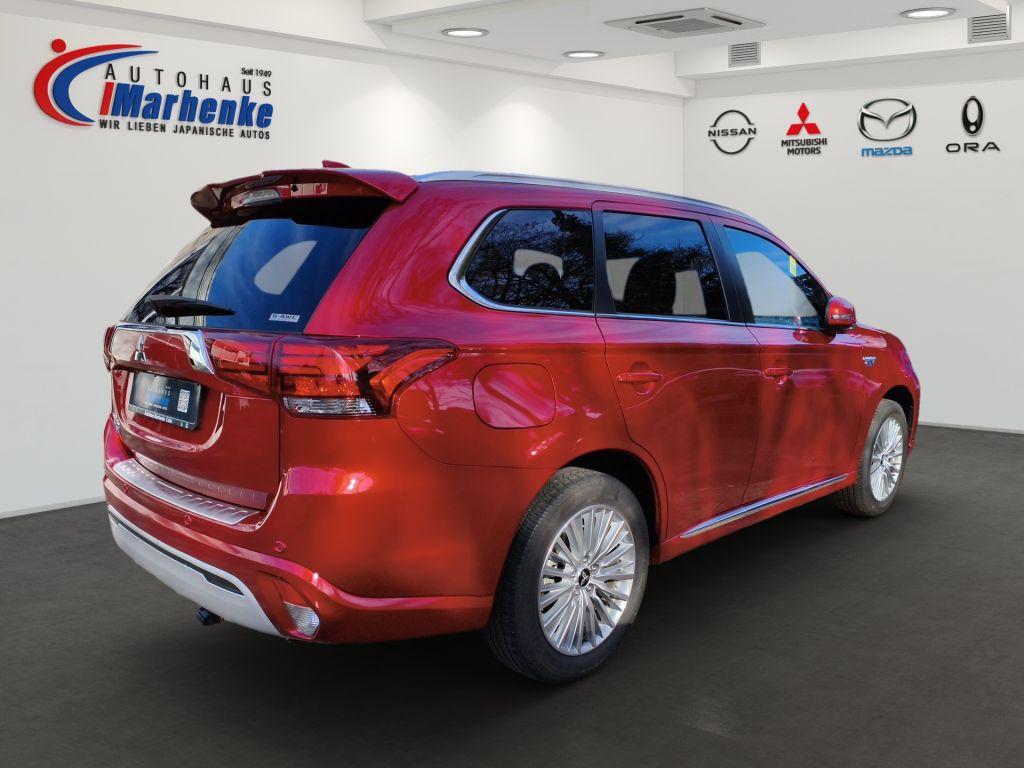 Mitsubishi Outlander 2.4 4WD PHEV Spirit, AHK