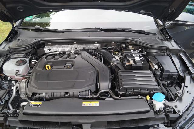 Volkswagen Golf VIII 1,5i 96kw CarPlay-Spur-Abstand-Dig.Ins, миниатюра 9