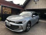 Volkswagen Passat Variant 1.5 eTSI DSG Business 360 CAM+AHK