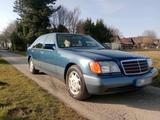 Mercedes-Benz Mercedes W140 600SEL - Mercedes-Benz 600 mit Benzin-Antrieb: Limousine