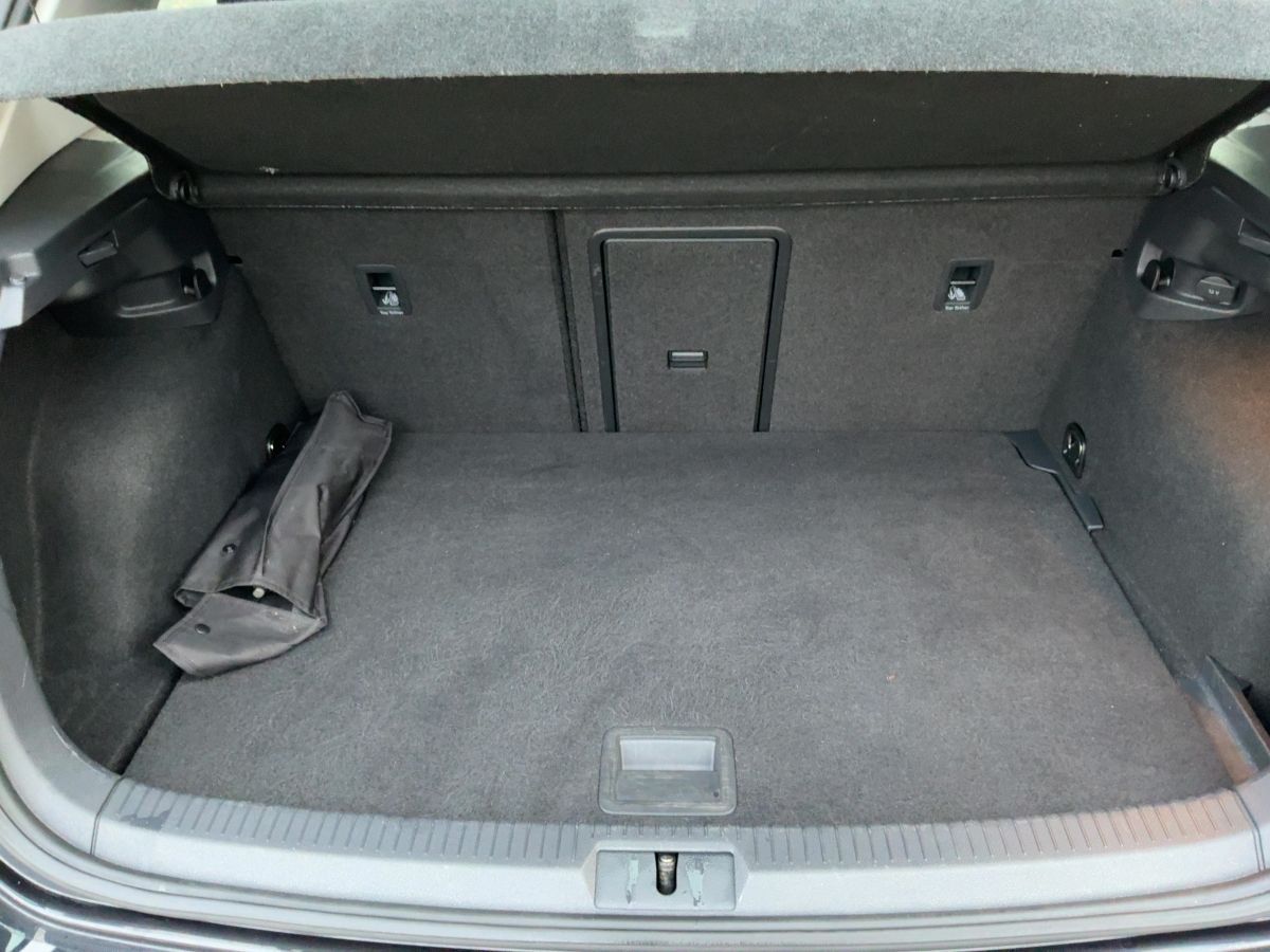 Volkswagen Golf - Bild 14