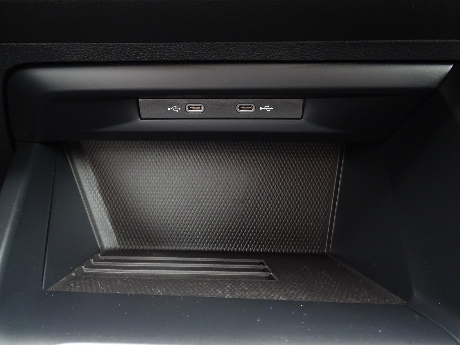 Volkswagen Golf VIII 16V TSI Life LED ACC Android Apple USB, миниатюра 15
