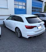 Audi A4 2.0 TDI 110kW 2x S line Avant ***Standheizung - Audi A4: Weiß, Kombi, Line