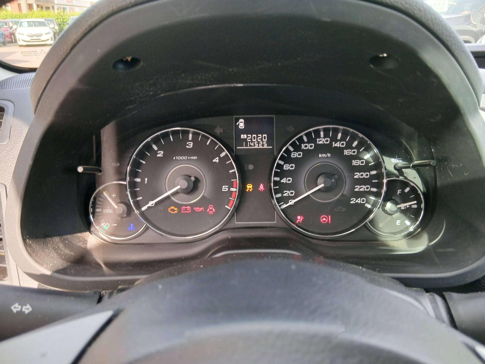 Subaru Legacy Trend*Allrad*1 Hand*Navi*Sitzheizung*TÜV 