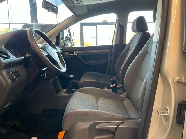Volkswagen Touran Conceptline *KLIMA*TEMPOMAT*SZHZ*