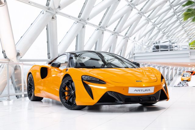 McLaren Artura 3.0 V6 Plug-in | 680pk | CF Wing | Louvre