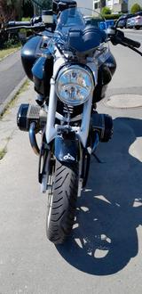 BMW R 1200 R mit Koffer und Navi - BMW NAKED BIKE