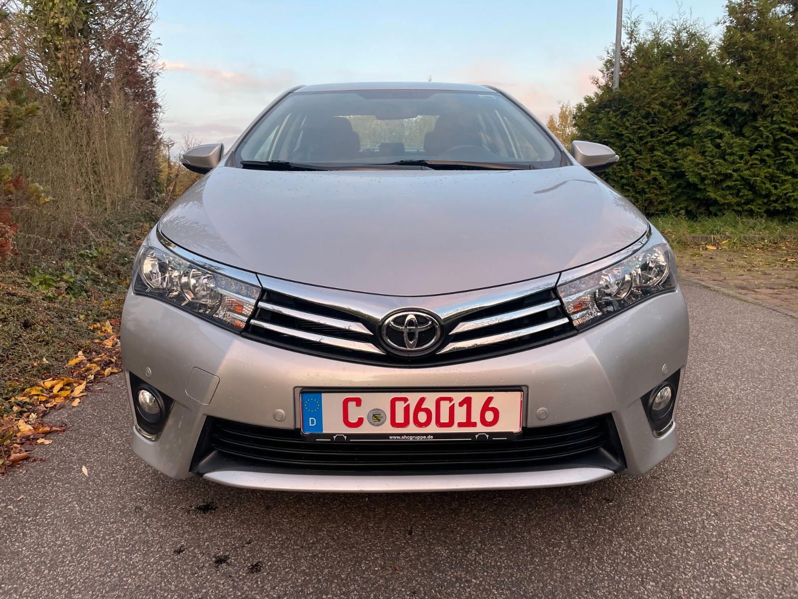 Toyota COROLLA 2014 occasion — photo 2