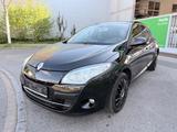 Renault Megane III Lim. 5-trg.Night & Day*Navi*SHZ*Klima - Renault Megane bis 5.000 Euro