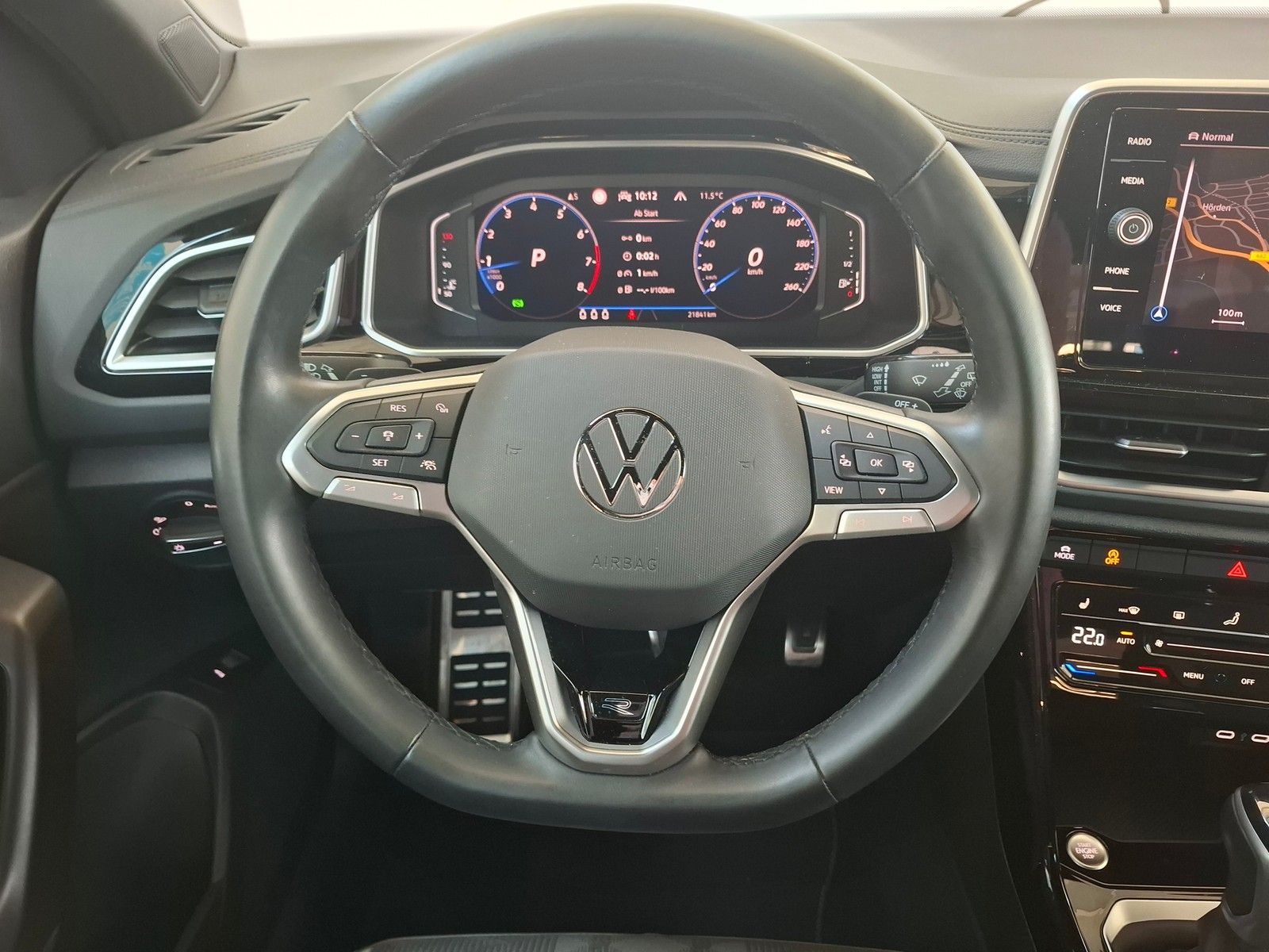 Fahrzeugabbildung Volkswagen T-Roc R-Line 1,5 TSI DSG +IQ.Drive+IQ.Light+Navi