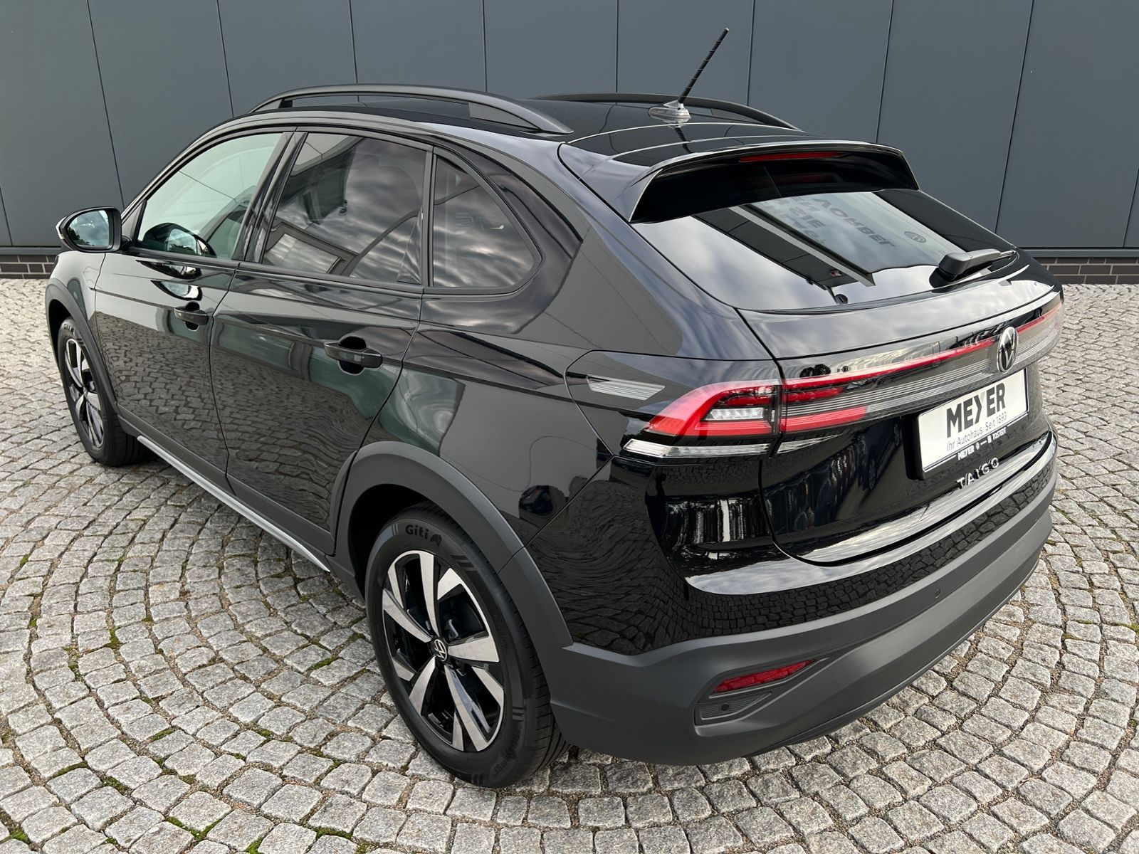 Fahrzeugabbildung Volkswagen Taigo Life 1.0 TSI *IQ.Light, ACC, Ready2Discove