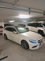 Mercedes-Benz C63 AMG T - Mercedes-Benz C 63 AMG Gebrauchtwagen in Frankfurt