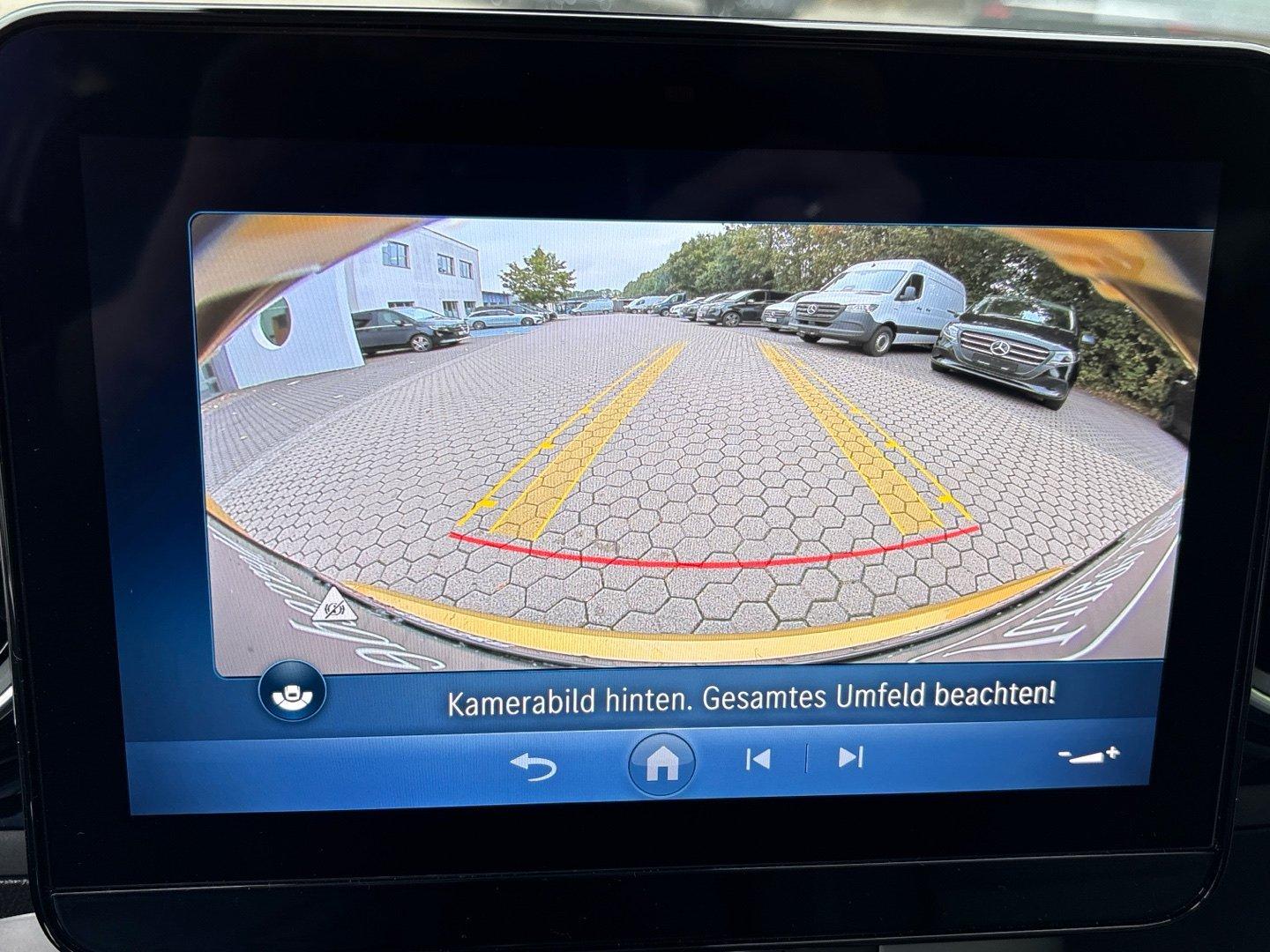 Mercedes-Benz T 180d Progressive LED Kamera Navi KEYLESS-GO 7G