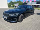 BMW 740d xDrive-H&K - Scheckheftgepfl. - Schiebedach