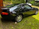 Porsche 928 GTS GT - schwarze Porsche 928
