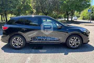 Ford Kuga - 4
