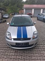 Ford Fiesta 1.3 69 PS - Ford Fiesta aus 2007: 1.6