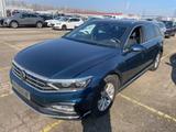 Volkswagen PASSAT VARIANT 2.0TDi R LINE/IQ-L/ACC/PANO/360° - Volkswagen Passat Variant: R36