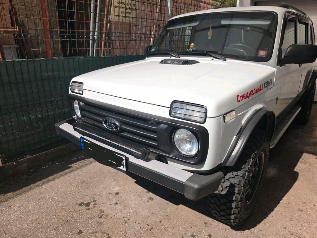 Image of Lada Niva
