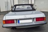 Mercedes-Benz SL 300 Cabrio  Typ 107 - Mercedes-Benz C107