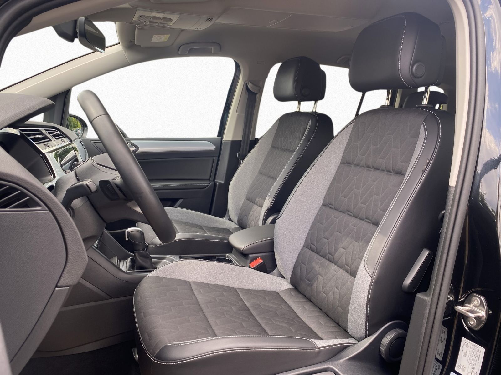 Volkswagen Touran - Bild 9