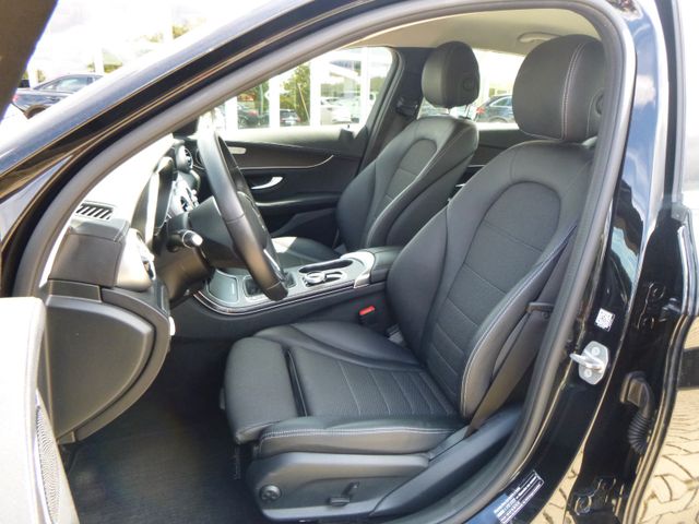 Fahrzeugabbildung Mercedes-Benz C 200 d Lim >NAVI/LED-Licht/SHZ/Parkassist/PDC<