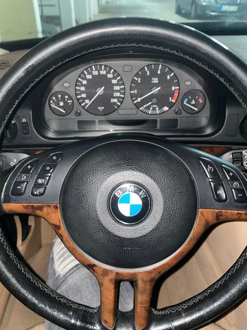 BMW E39 530i mit Doppelverglasung