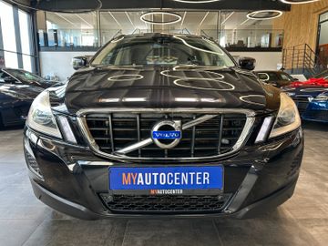 Volvo XC60 Momentum AWD *Xenon*Leder*