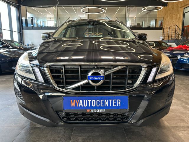 Volvo XC60 Momentum AWD *Xenon*Leder*